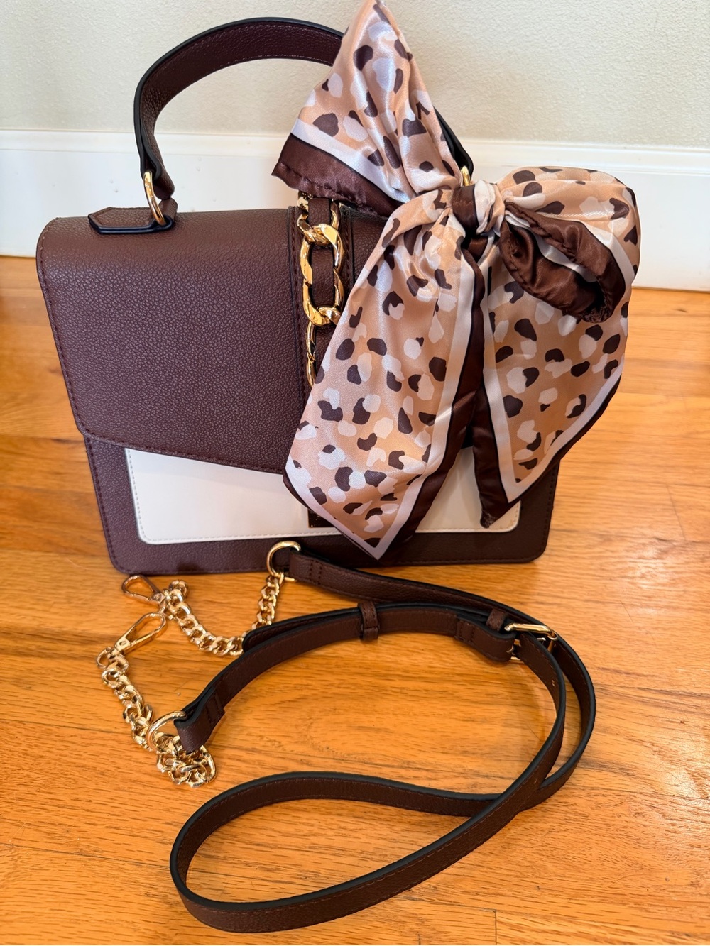 Aldo Brown and White Top-Handle Women's Bag with Bow Accent - Picture 6 of 6